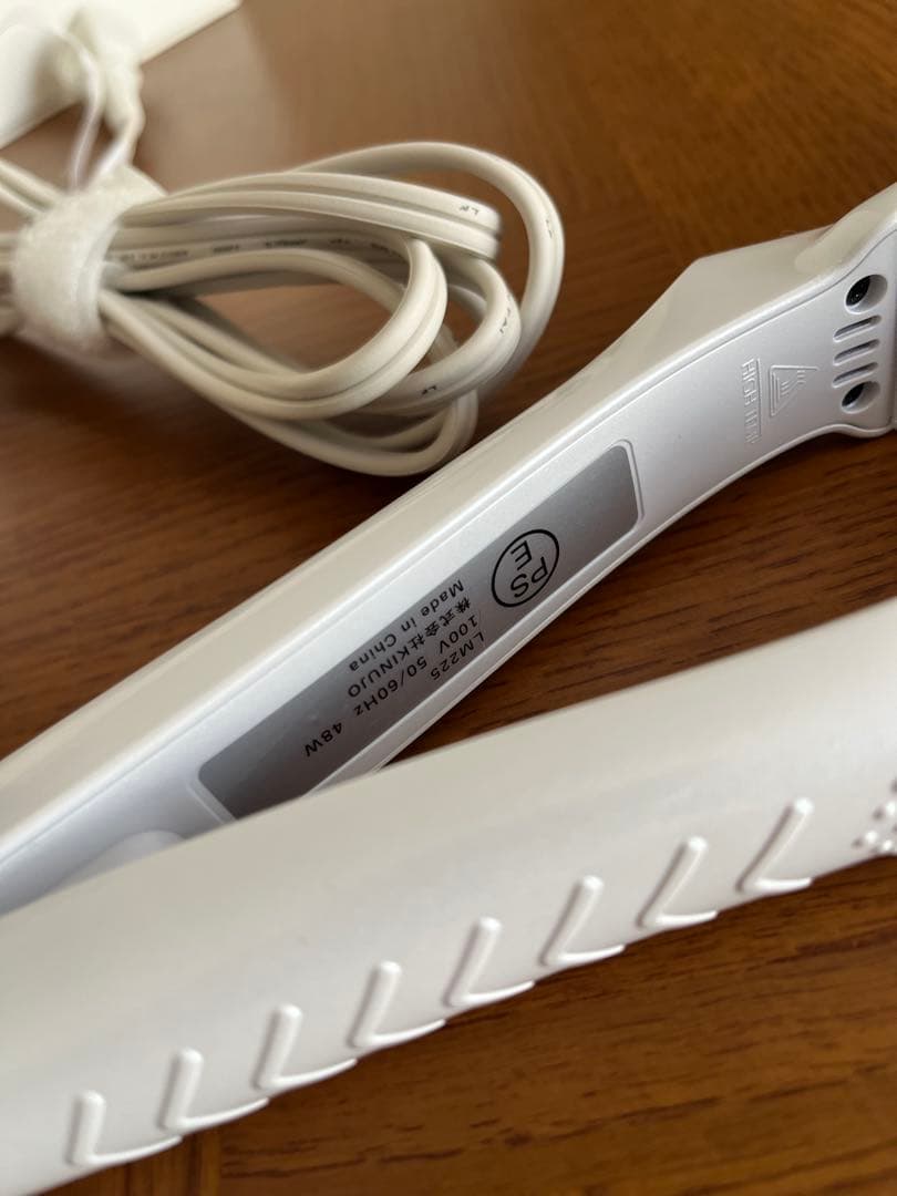 KINUJO 絹女　LM-225 ストレートヘアアイロン 1回使用 箱・保証書付