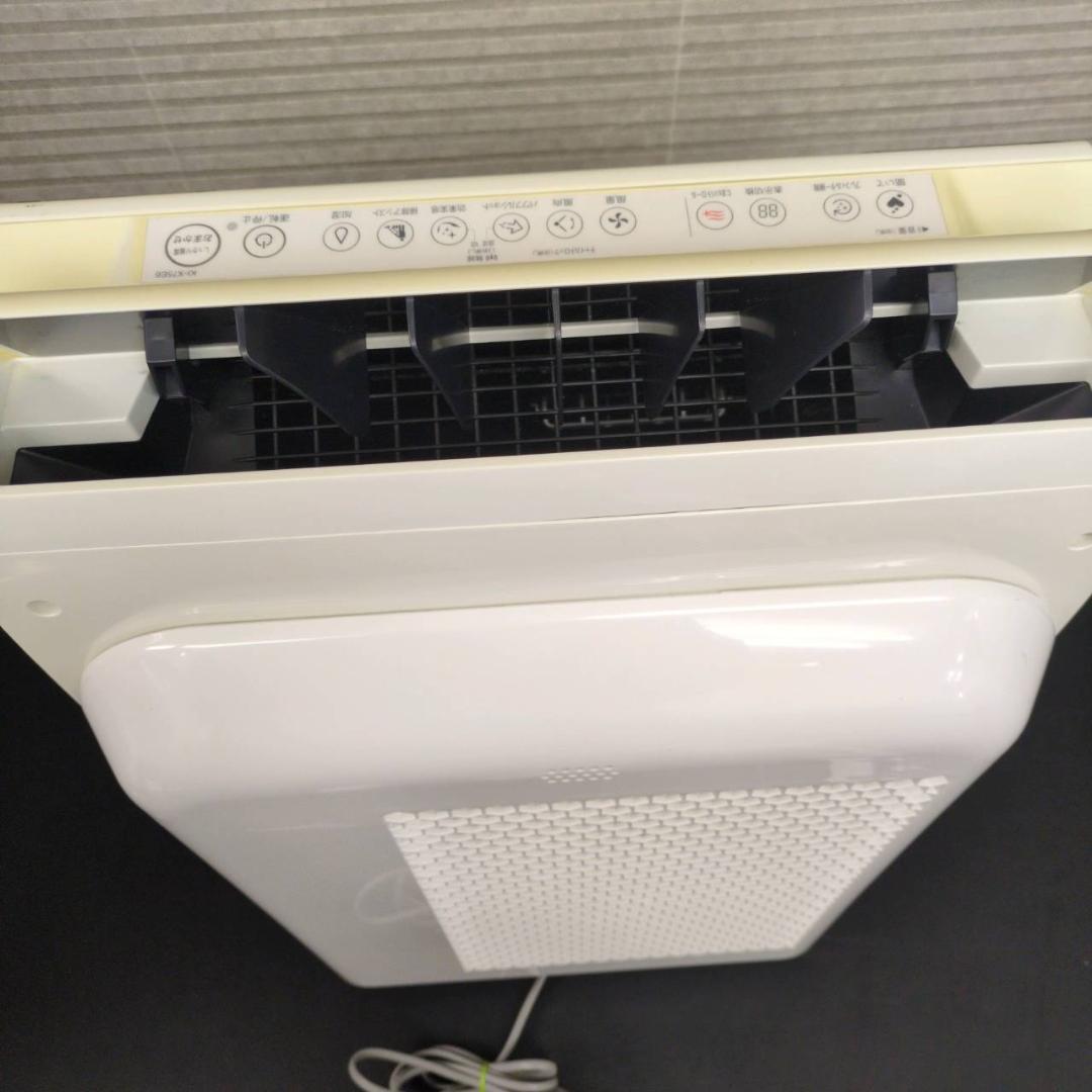 ☆シャープ　加湿空気清浄機　KI-X75E6　2018年製　色ヤケあり