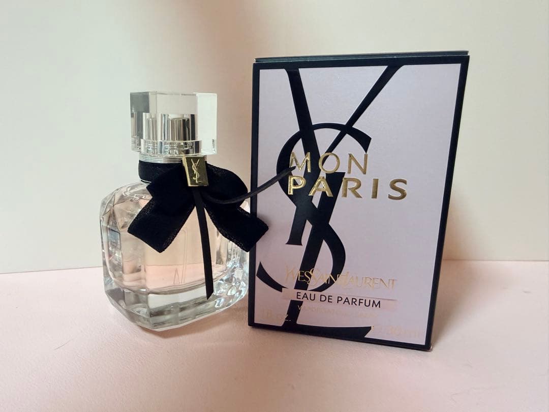 YSL モンパリ　MON PARIS EAU DE PARFUM
