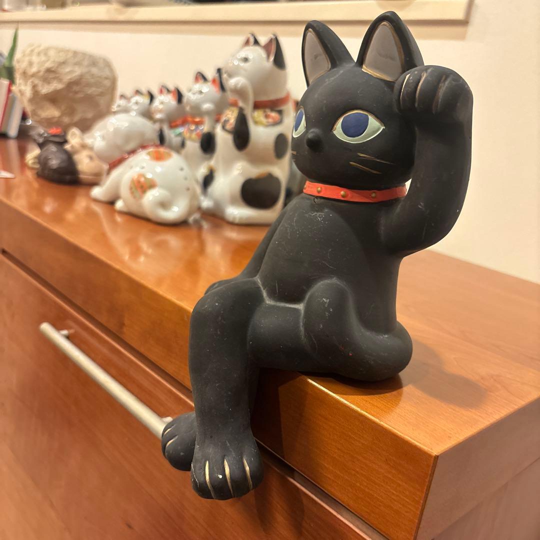 ヴィンテージ80s手描きの大きな瞳が可愛い雰囲気抜群の幸運・良き人を招く招き猫