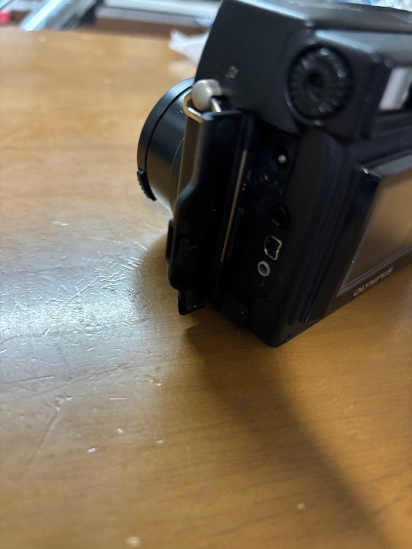 OLYMPUS CAMEDIA C-3030 Zoom デジカメ　コンデジ