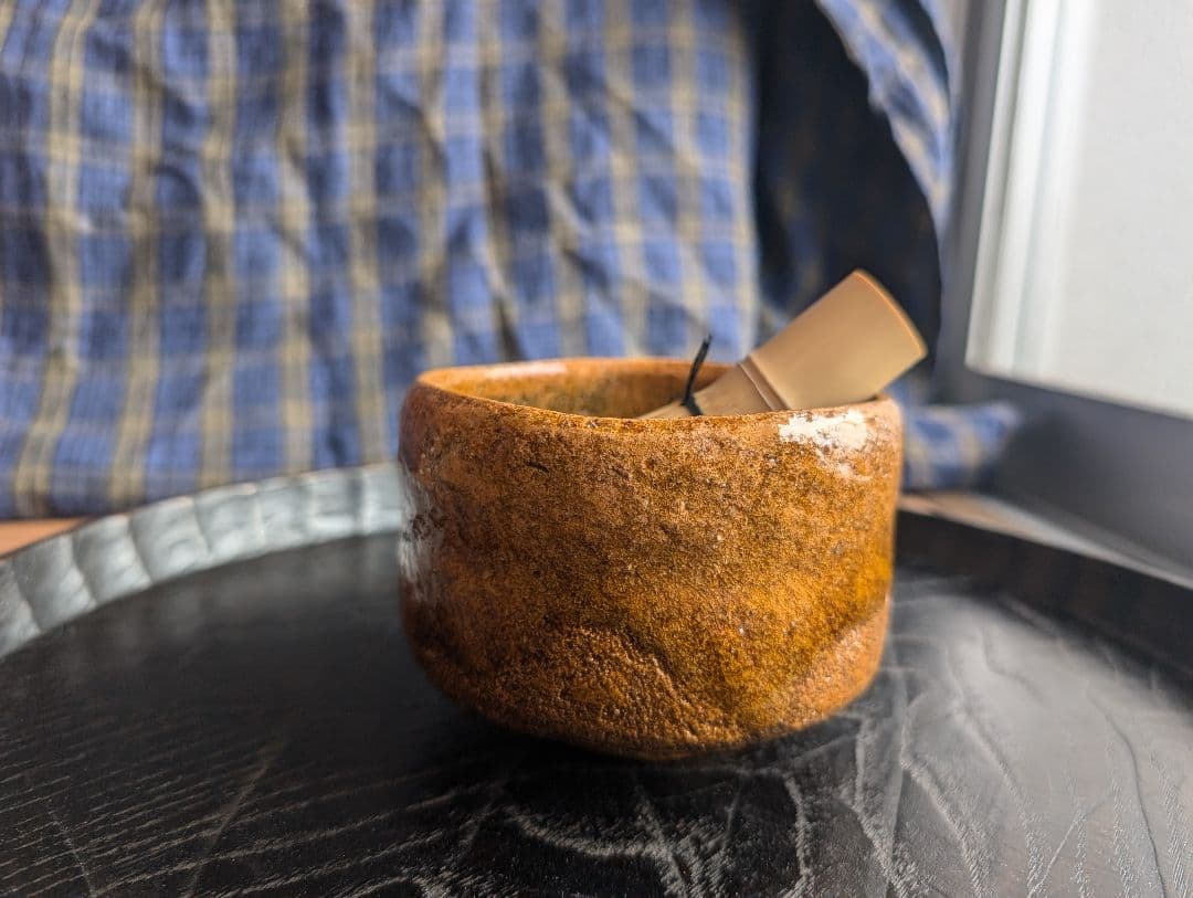 大樋焼　茶碗　春日山窯　開発文明作　共箱、布あり