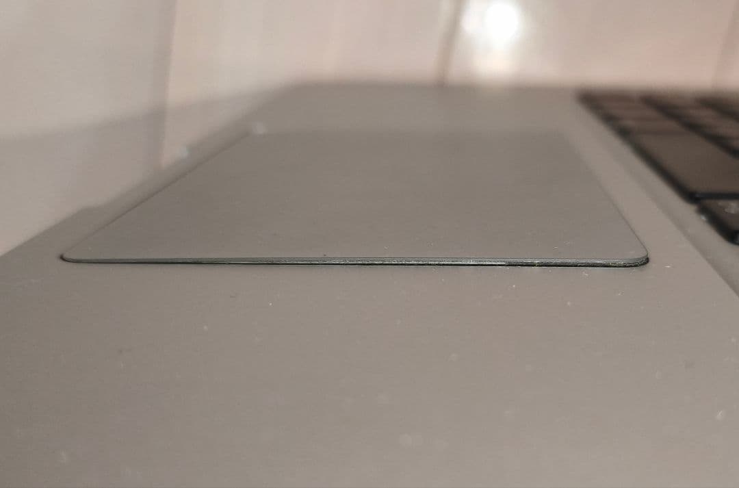 MacBook本体 MacBook Pro (13-inch, Mid 2012)
