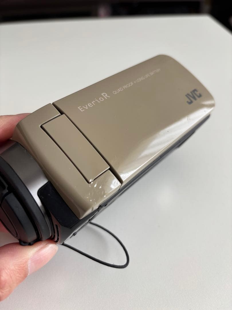 JVCケンウッド Everio R GZ-RX670-C 動作品　箱無し
