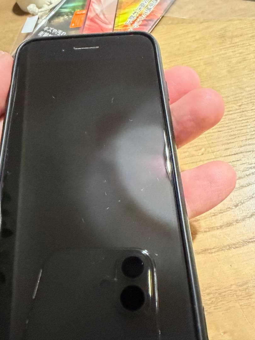 iPhone SE3 黒　128GB 中古　それなりに使用感あり