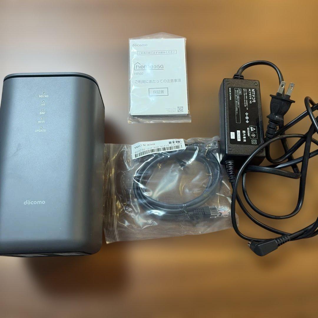 ドコモ　docomo 5G HR02