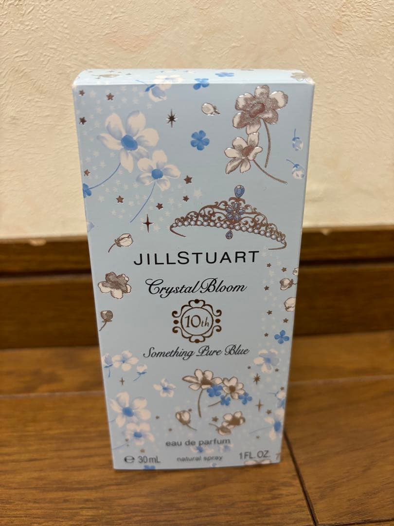JILLSTUARTクリスタルブルーム サムシングピュアブルー オードパルファン