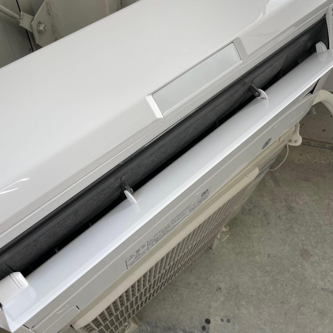 富士通 FUJITSU ルームエアコン AS-R221L-W 2021年製 6畳