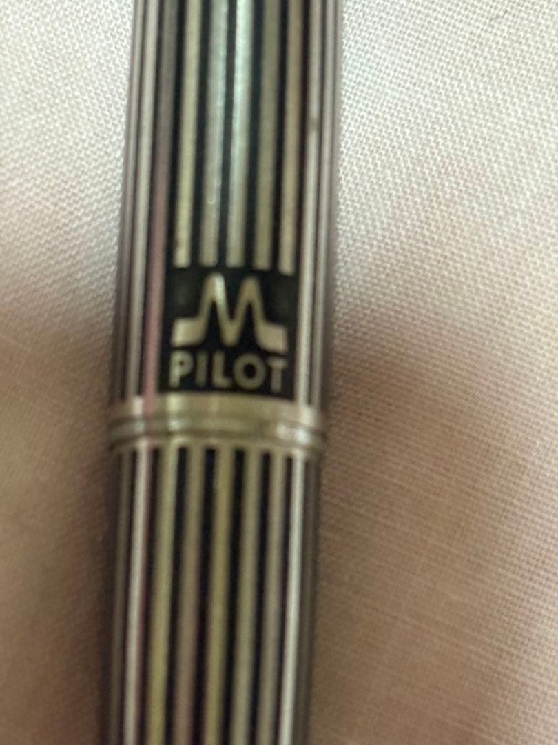 22k 21k 14kジャンク品　万年筆 pilot μ 黒ストライプ