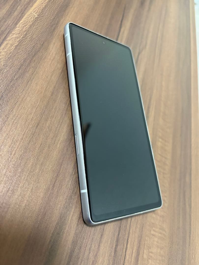 Google Pixel 7a スノー　本体（移行ケーブル付き）