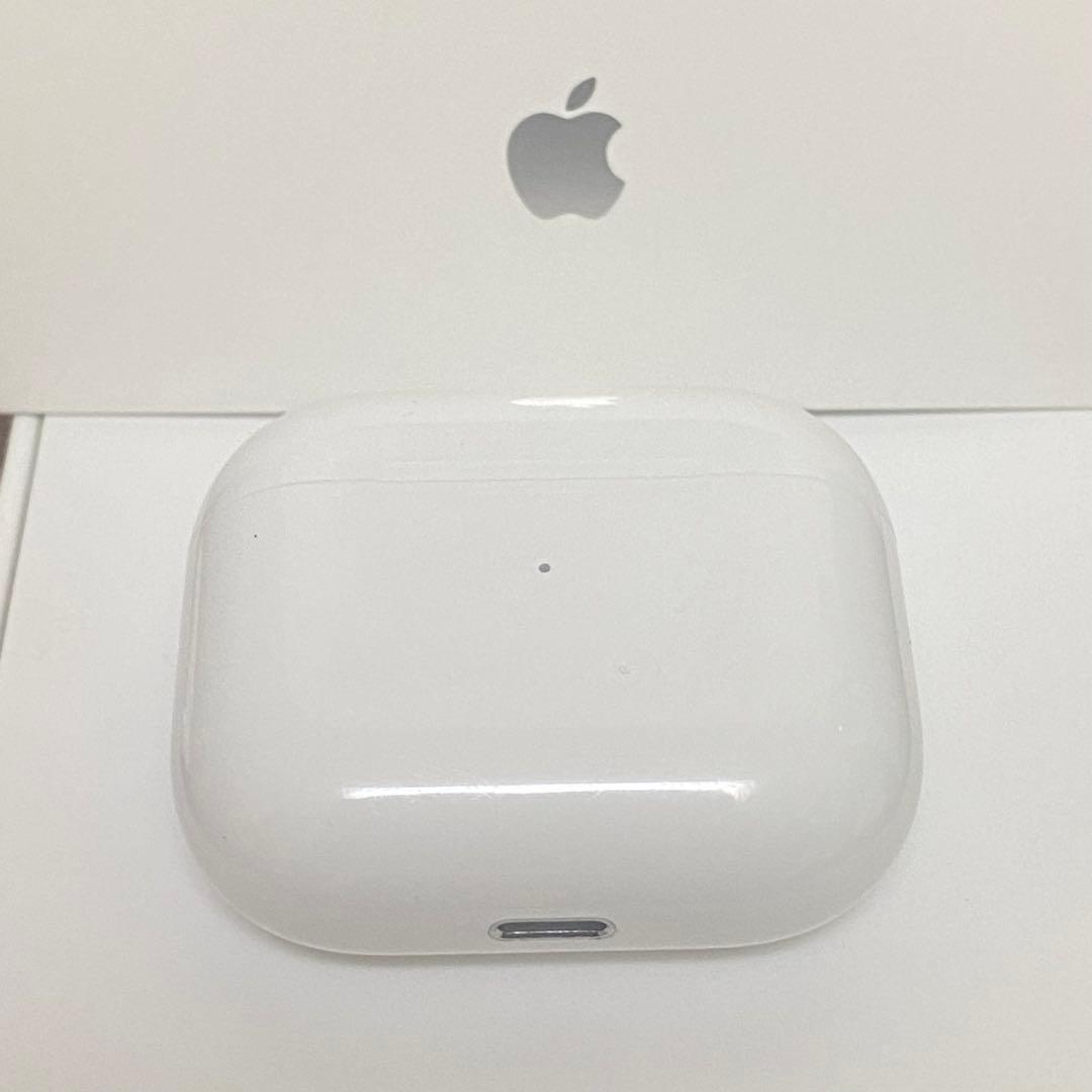 ［正規品］AirPods 3 第三世代　ケース　アイポーズ　充電器