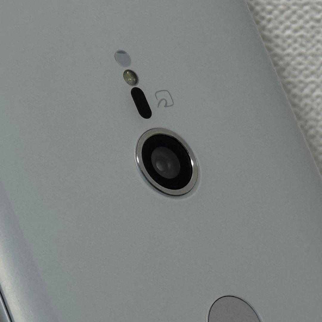 Xperia XZ3 SOV39 ホワイトシルバー SiMロック解除済み