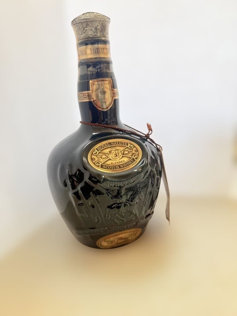 新品未開封 Salute 21年 スコッチウイスキー 700ml