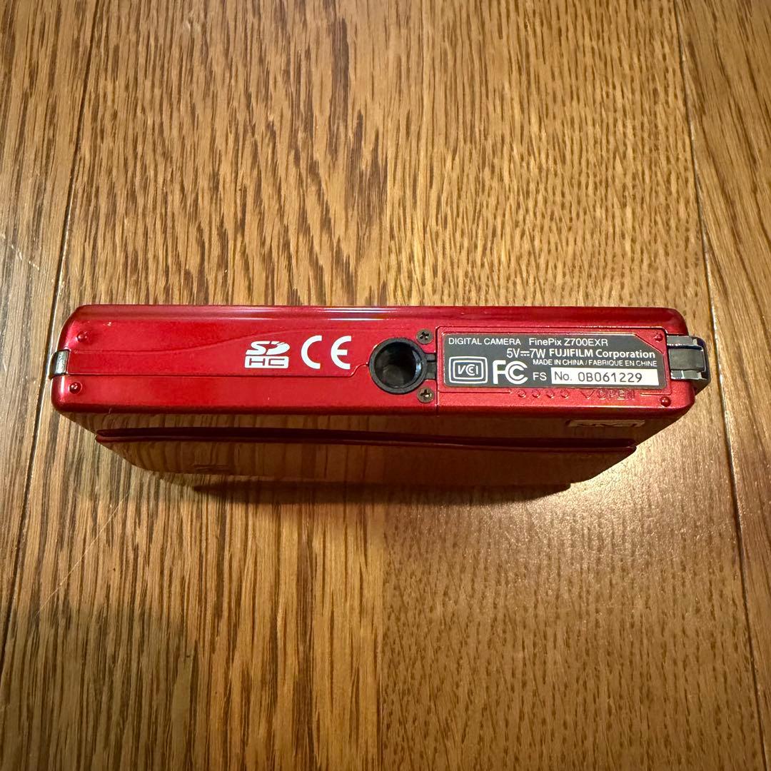 FUJIFILM FINEPIX Z700EXR レッド 美品