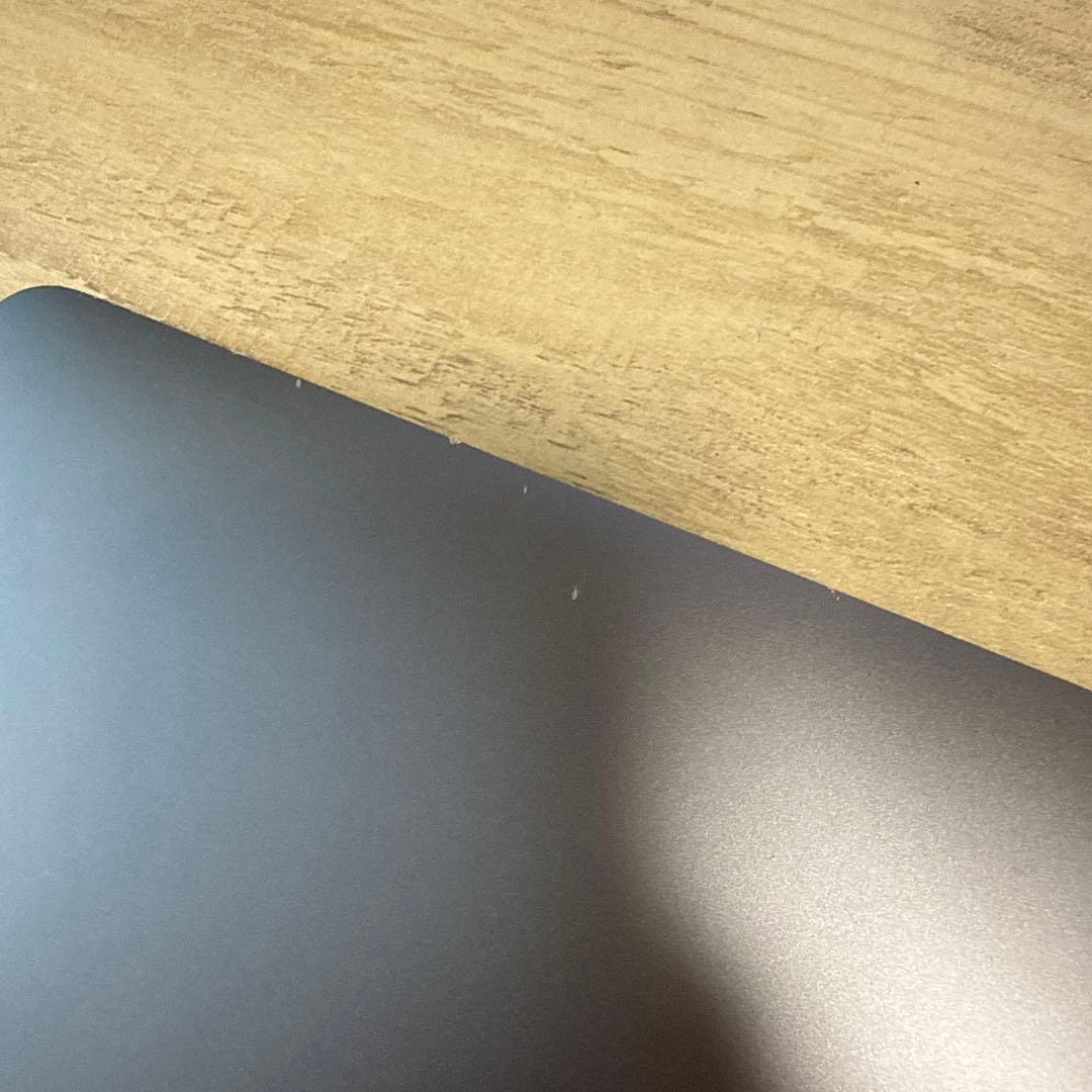 m1MacBook Pro メモリ16gb