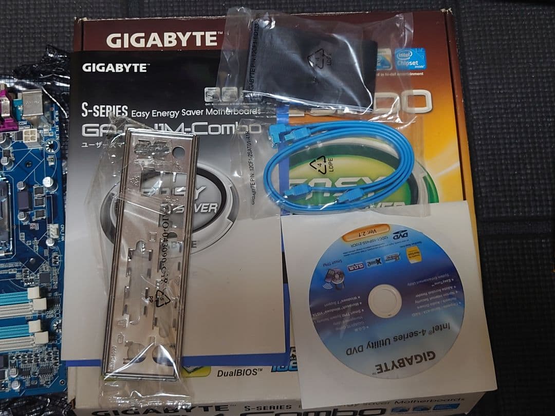 GIGABYTE マザーボード GA-G41M-COMBO (REV. 2.0)