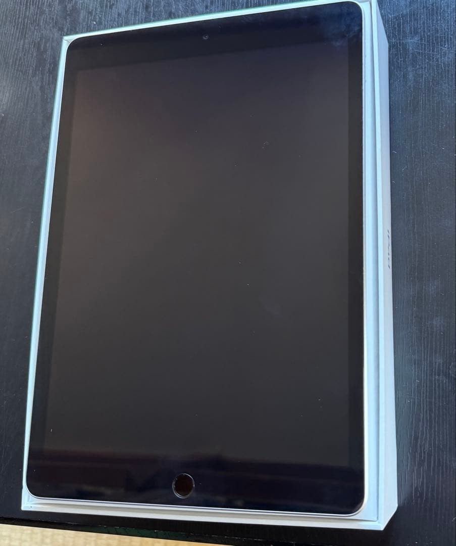 iPad 代9世代　64gb