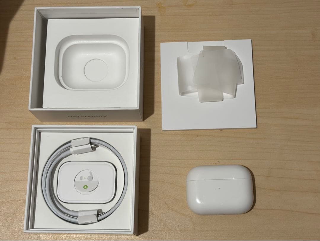 AirPods Pro 2　本体 充電ケース付き