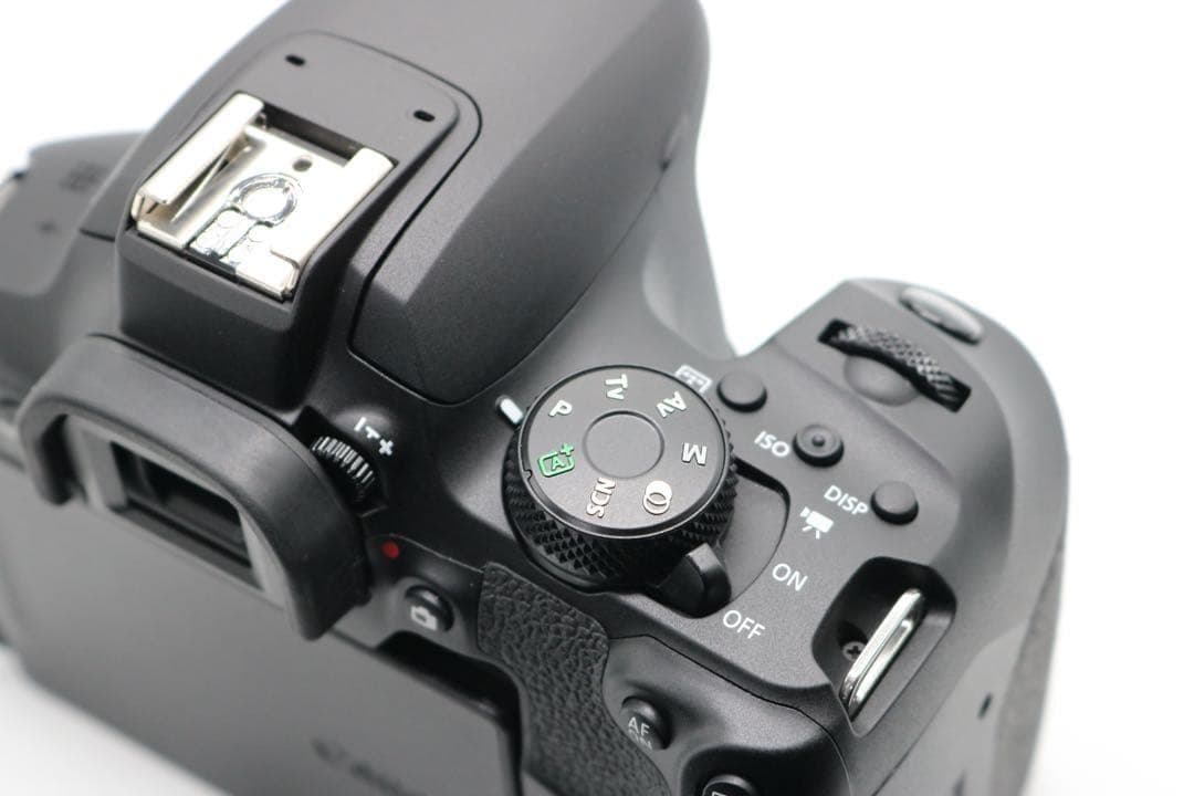 ボディ新品級 【Canon EOS Kiss X10i ダブルレンズセット】