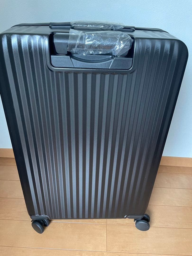 スーツケース　Lサイズ　キャリーケース　旅行　軽量　前ポケット　黒　ブラック