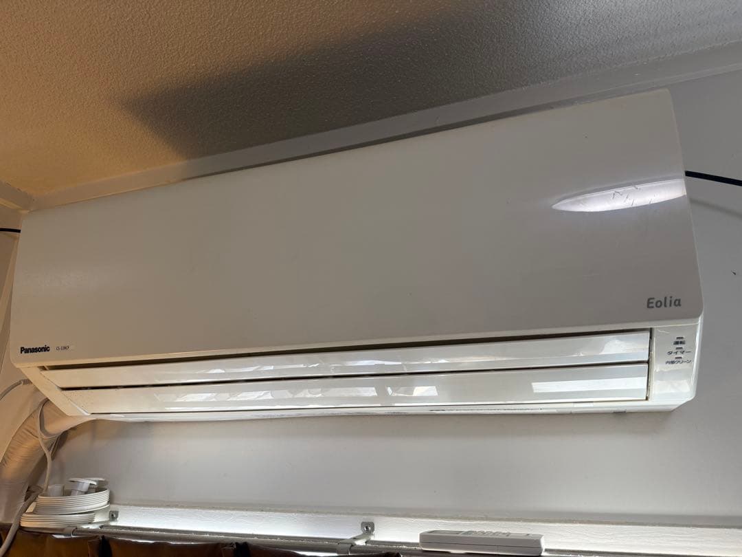 Panasonic Eolia CS-228CF-W 2019年製　エアコン本体
