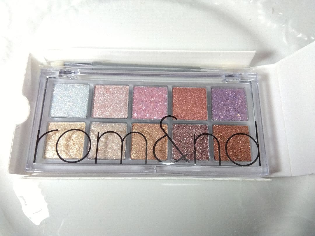 rom&nd グリッターアイシャドウパレット