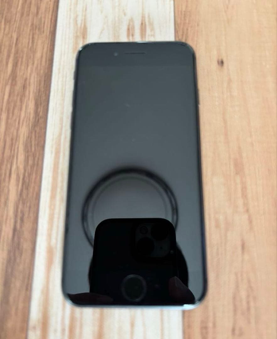 Apple iPhone 8 スペースグイ 本体 64GB SIMフリー