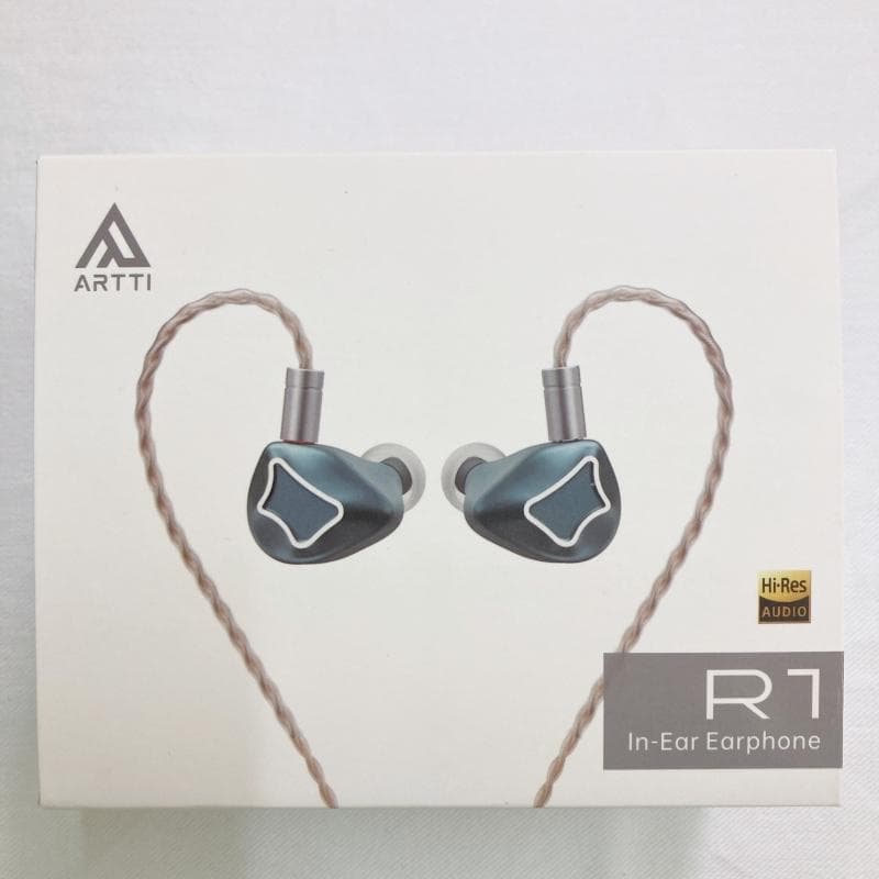 ARTTI R1 4.4mm 金属筐体 トリプルDD 美品