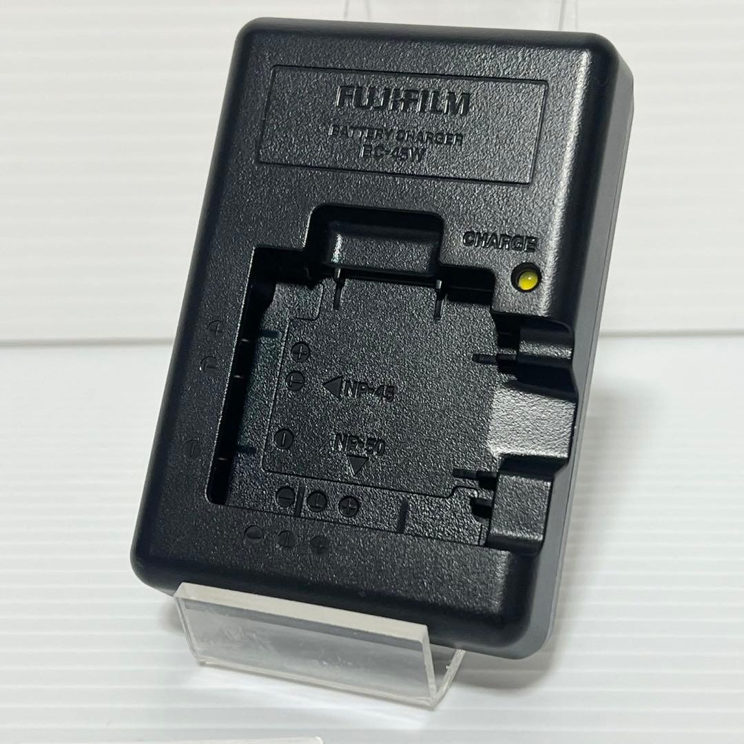 美品 富士フィルム FUJIFILM デジカメ FinePix Z700EXR
