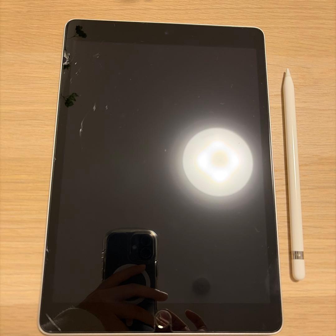Apple iPad 第9世代グレー 本体 + Apple Pencil第一世代