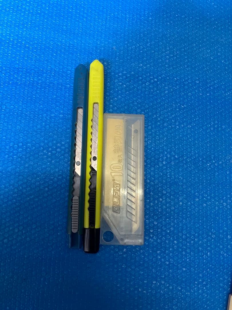 工具ボックスとタジマ.OLFA.NT他 カッターナイフまとめ売り
