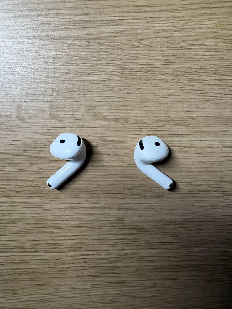 Apple AirPods4（第4世代）