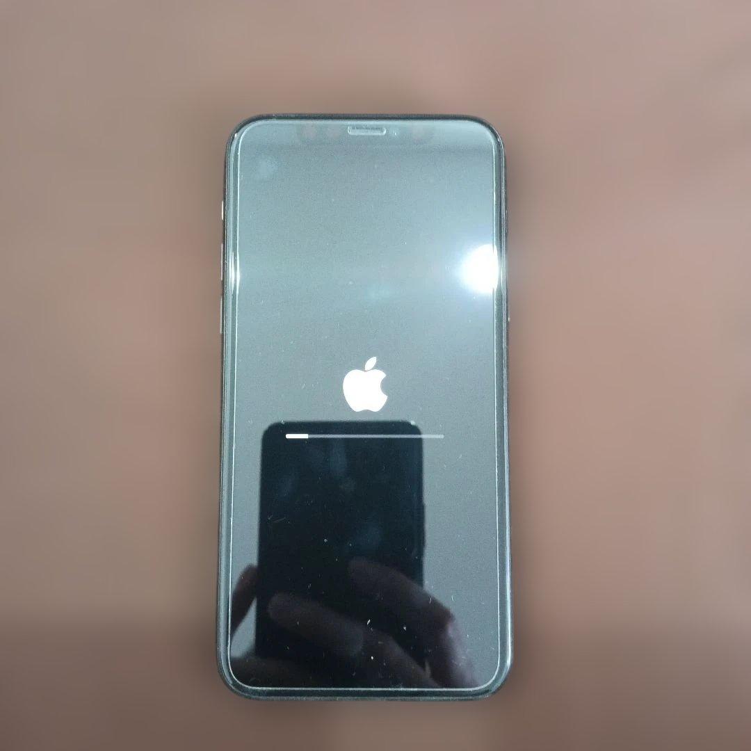 美品中古バッテリー84％iPhone11PROアイフォンイレブンプロ64GB本体