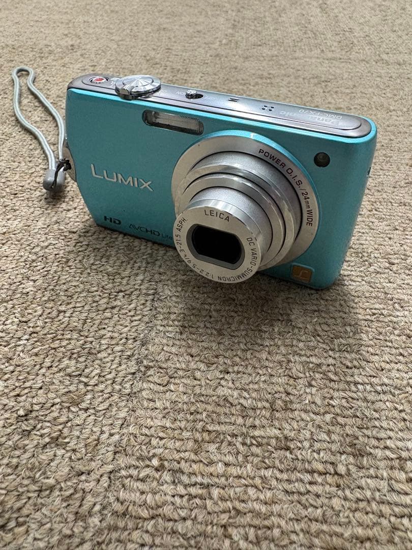 【美品】Panasonic LUMIX DMC-FX70 ブルー コンデジ 純正