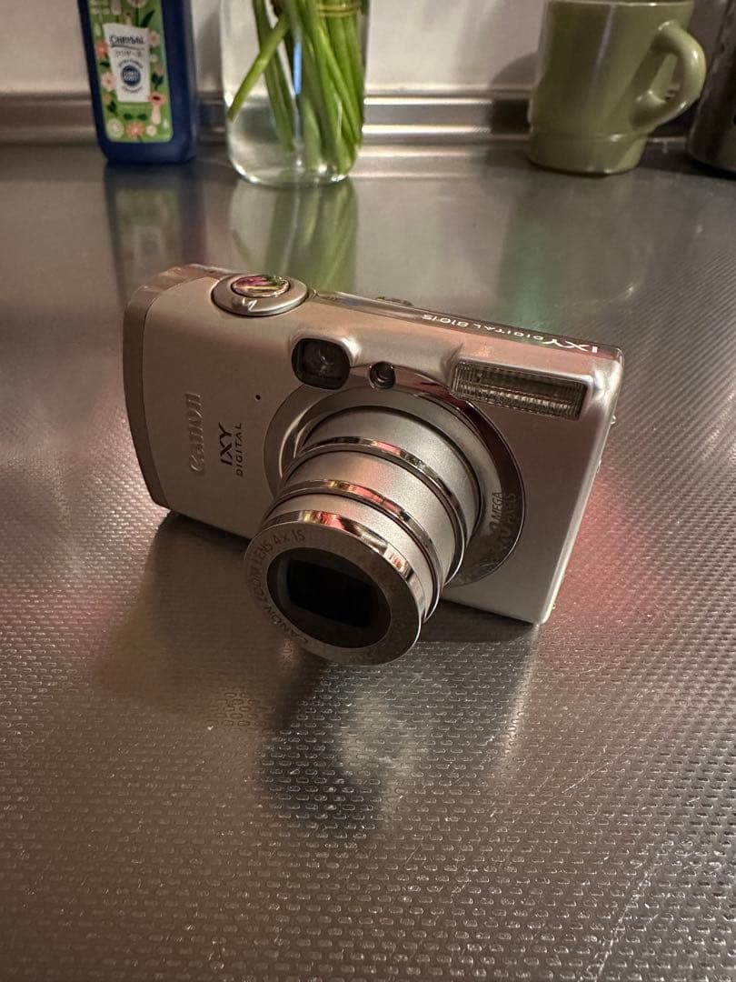 Canon IXY DIGITAL 810is 超美品