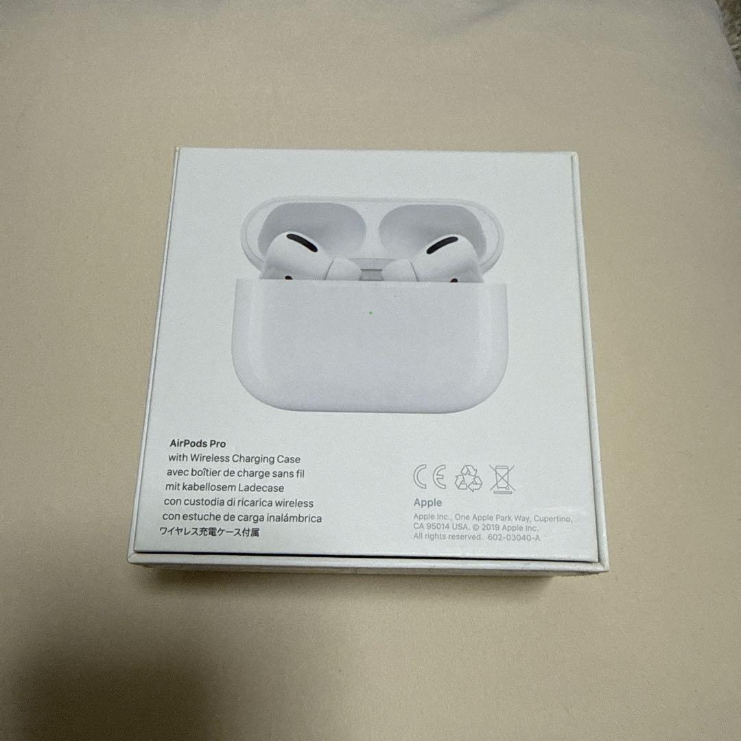 Apple AirPods本体 充電ケース付き ホワイト