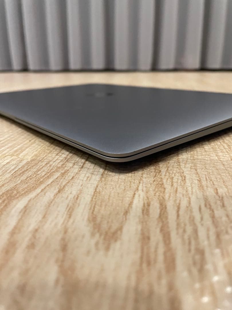 MacBook本体 MacBookAir10 1 M1 8 Core CPU 8 Core