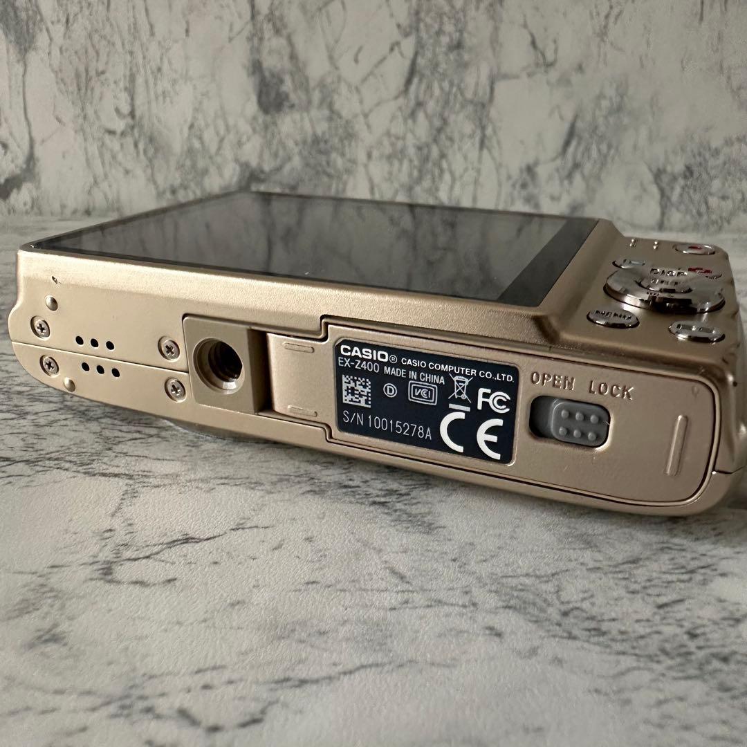 美品 CASIO EXILIM EX-Z400 コンデジ ゴールド デジカメ