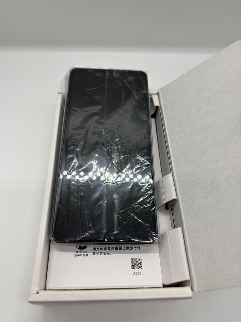 【送料無料】　AQUOS sense6s SIMフリー 本体