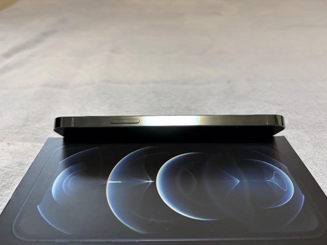 iPhone12PRO 256GB　動作確認済　中古美品！