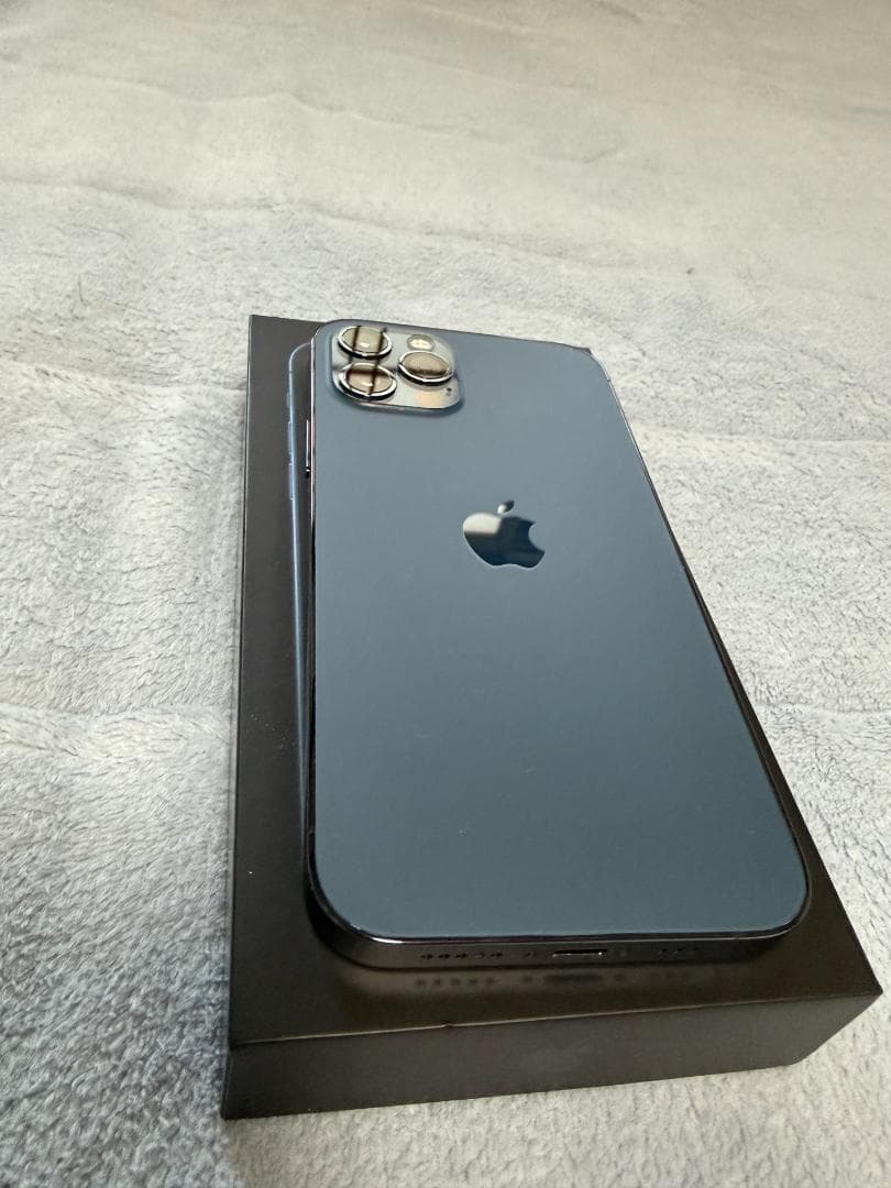 iPhone12PRO 256GB　動作確認済　中古美品！