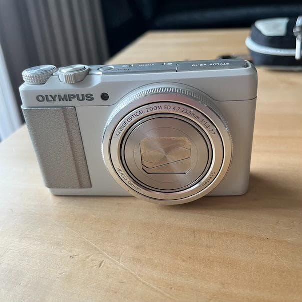 OLYMPUS STYLUS XZ-10 【動作確認済み】