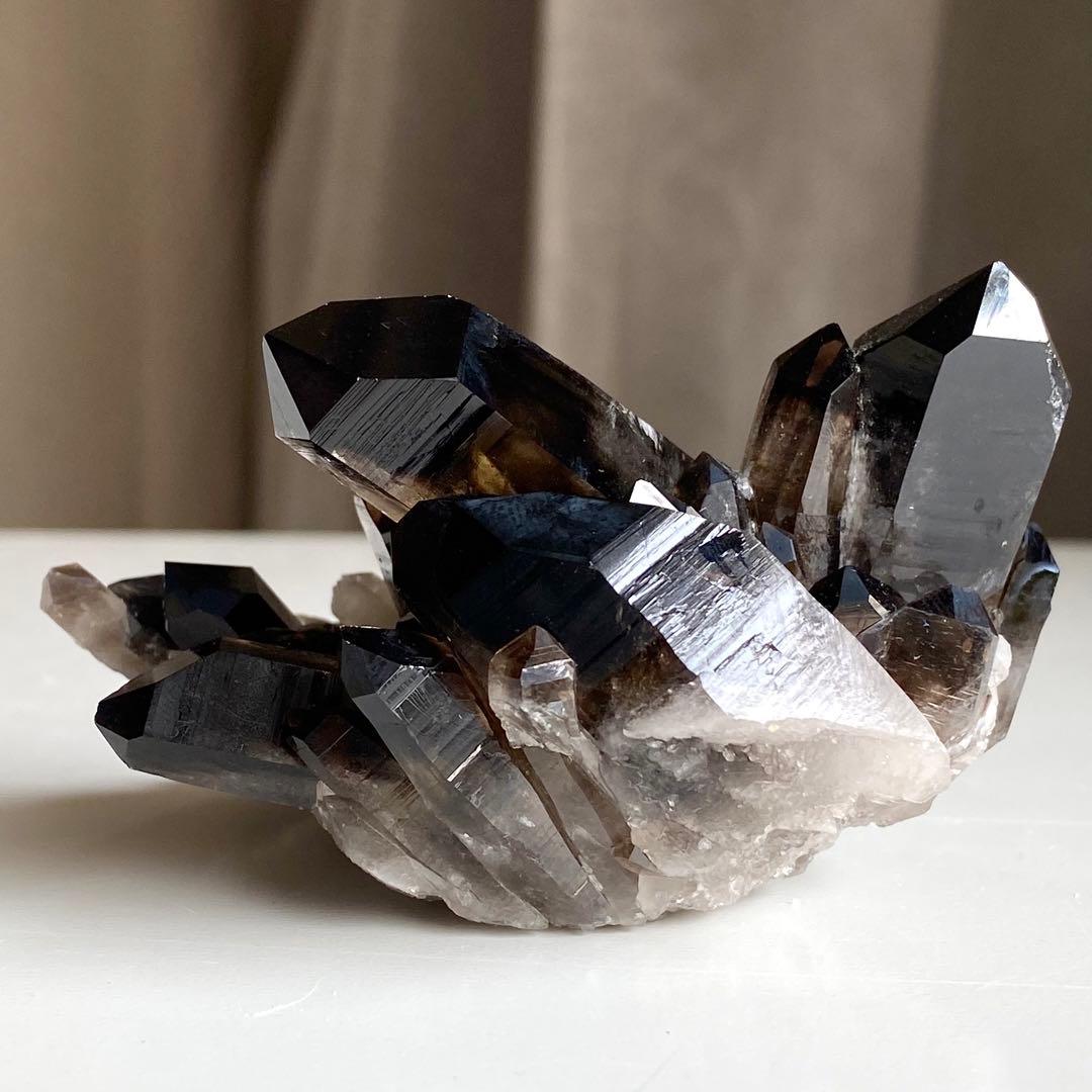 【 天然石 美しい アメリカ アーカンソー州産 黒水晶 クラスター モリオン 】