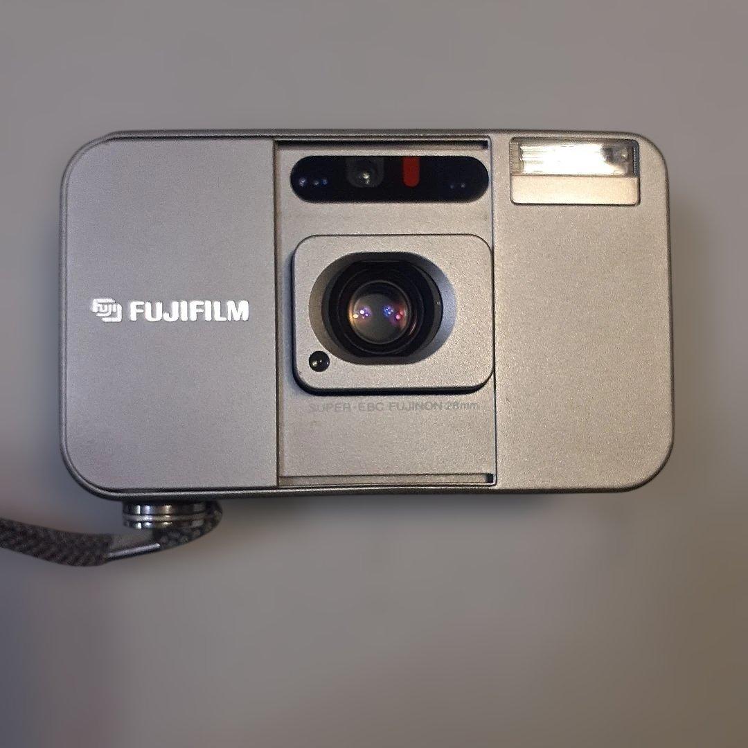 FUJIFILM TIARA コンパクトカメラ