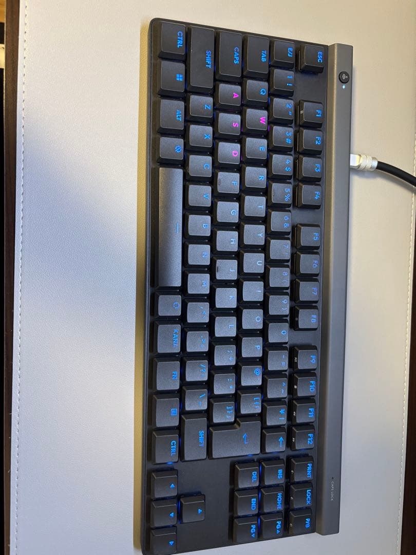 Logicool G515 TKL ロープロファイル　キーボード　有線