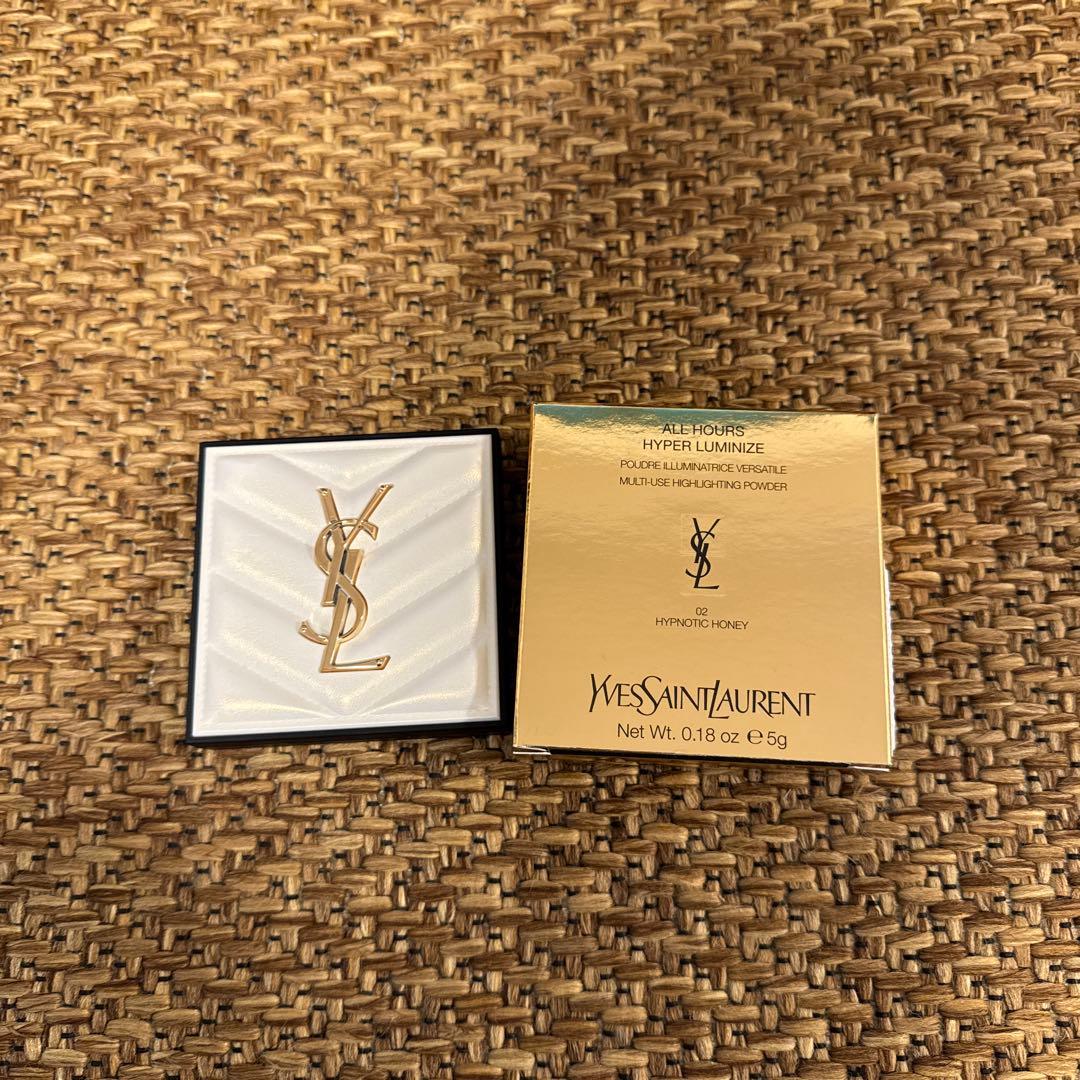 Yves Saint Laurent オールアワーズ ハイパールミナイザー
