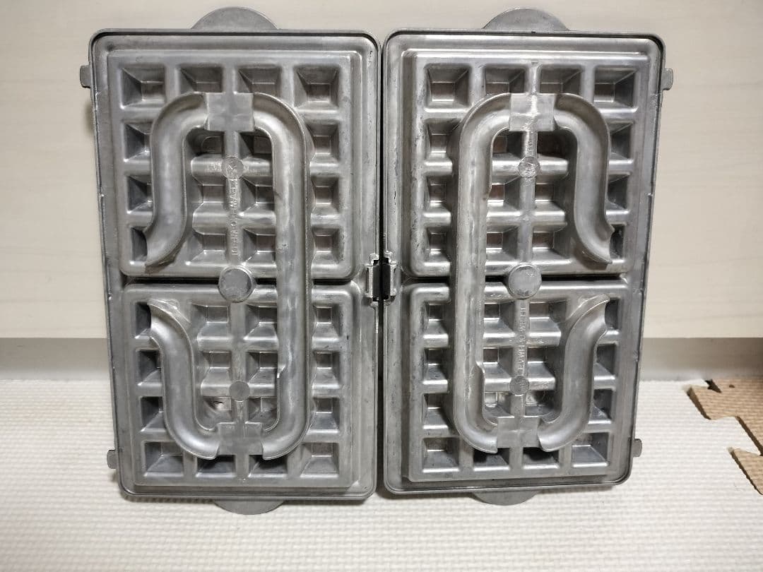 Vitantonio　ビタントニオ　ホットサンド　ワッフル　メーカー